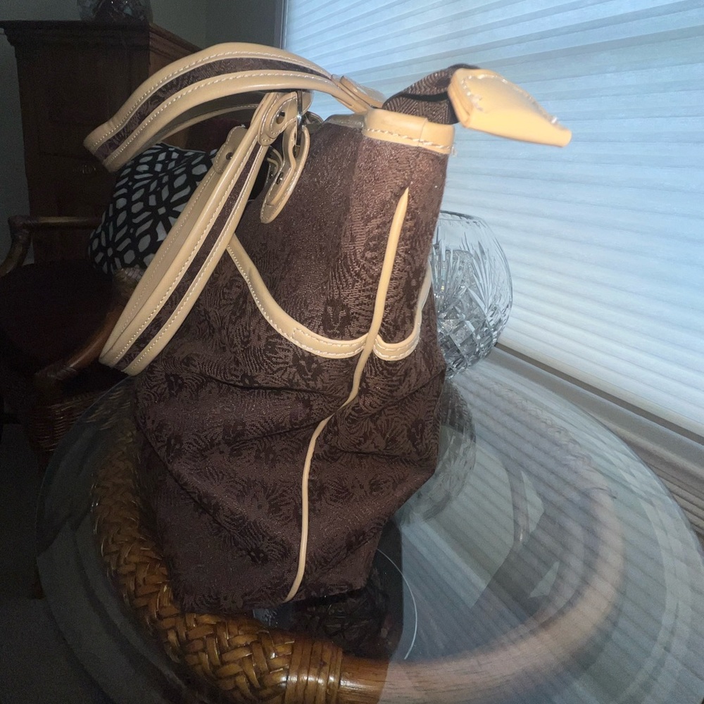 Anne Klein tote - Picture 7 of 15